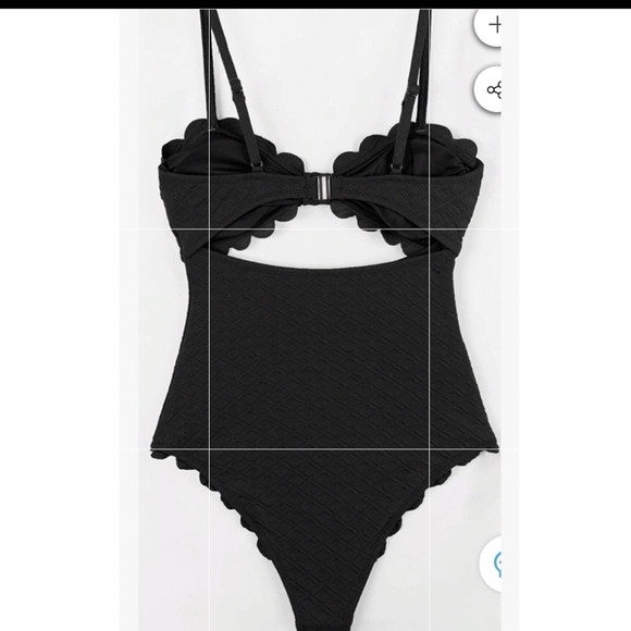 NWT Cupshe Black Textured Scallop Edge One Piece Swimsuit - Picture 5 of 16